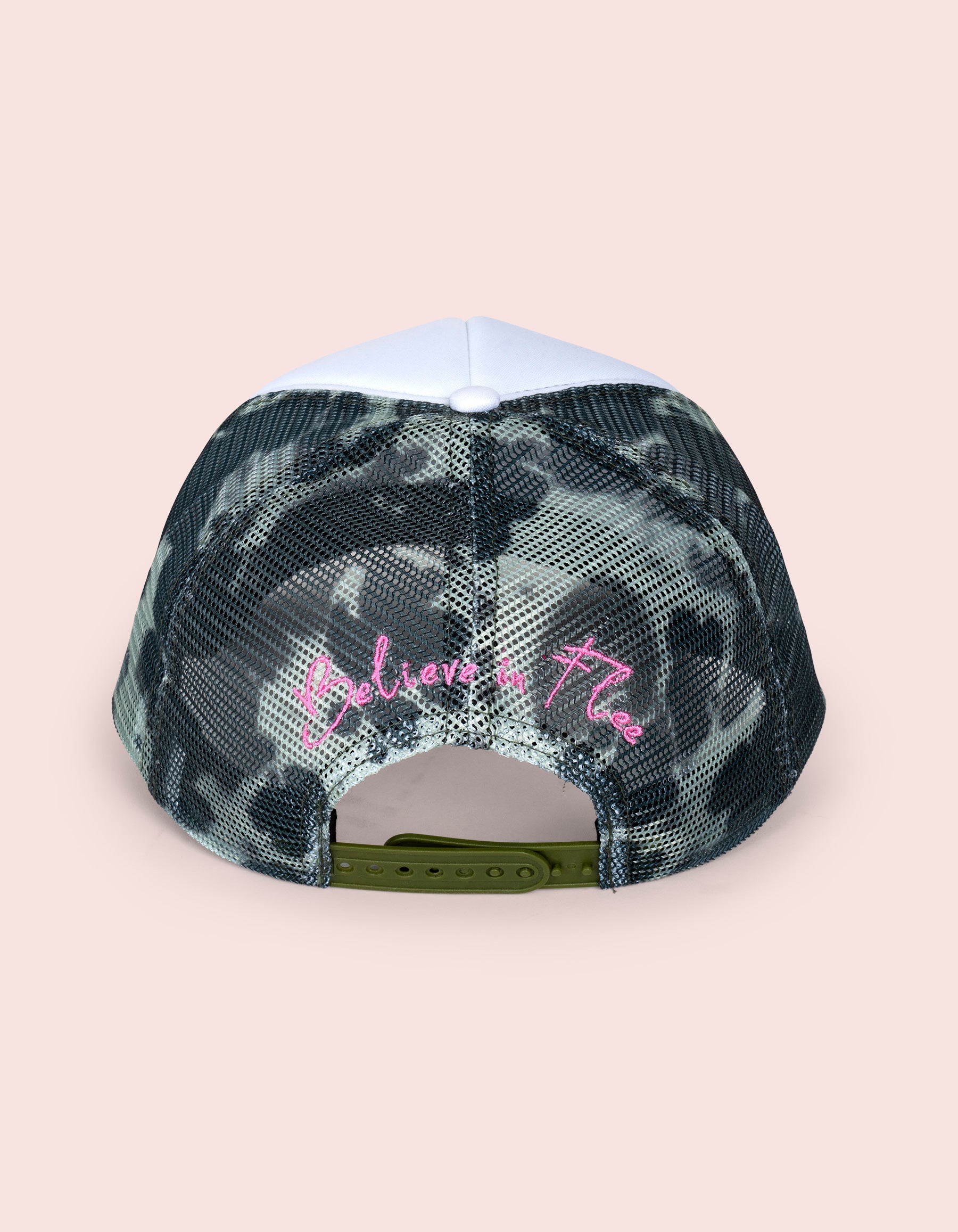 Flee Farms Trucker